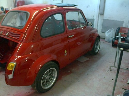 Fregi Abarth sulle fiancate